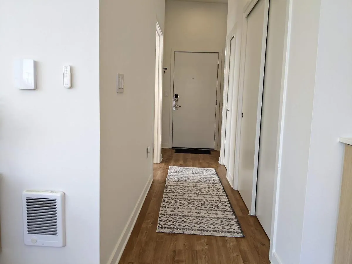 A Premier Smart Condo With Parking Seattle