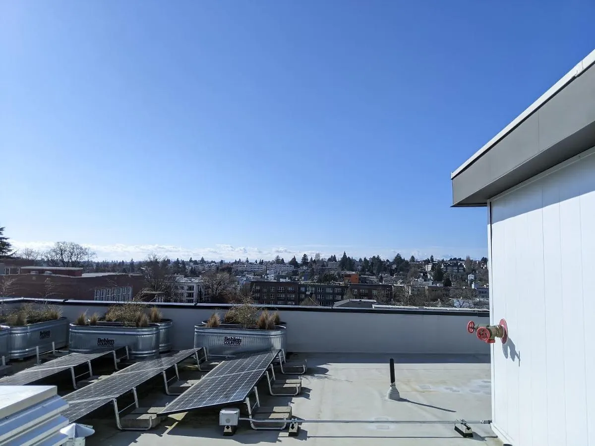 A Premier Smart Condo With Parking Seattle